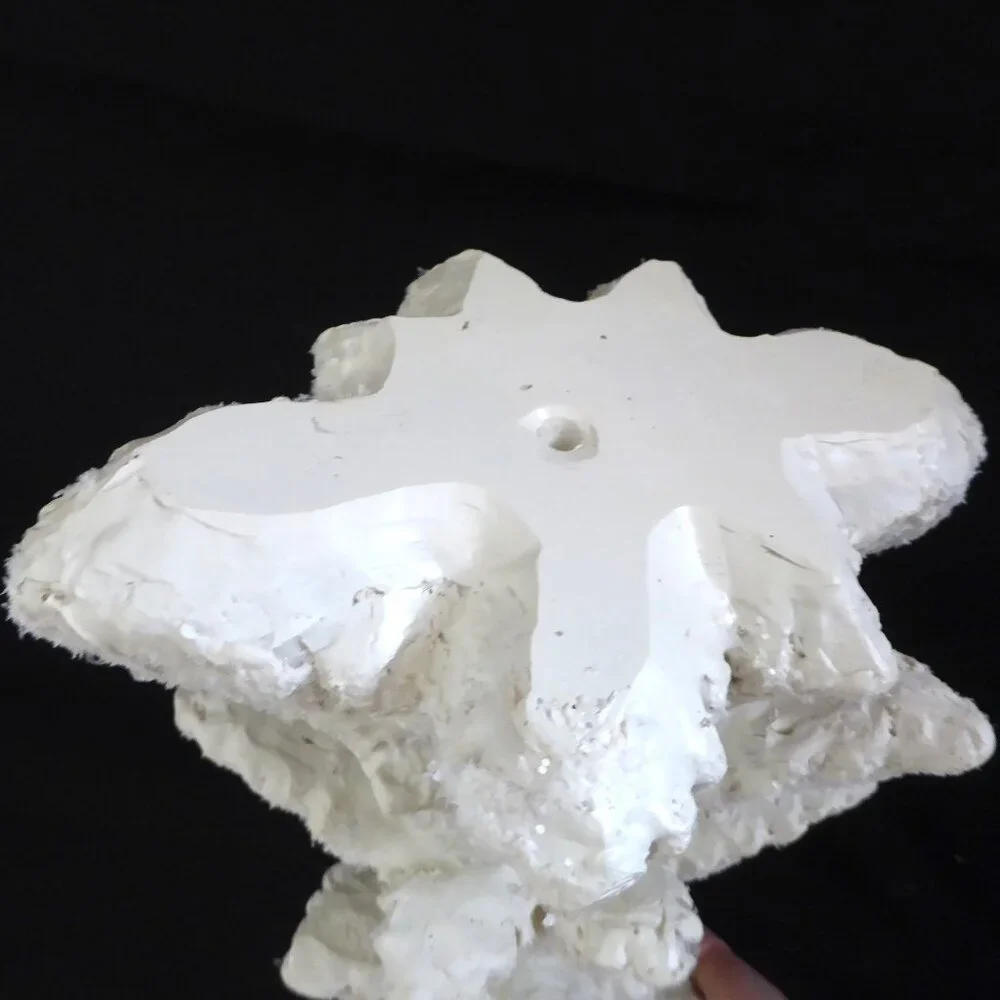 NEW 18” SNOW COVERED CHRISTMAS WINTER FOREST PINE TREE RESIN DECORATION - Picture 7 of 10